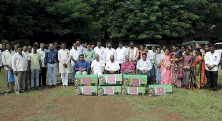 अरे व्वा ! तीन हजार गरजूंना दिला दिवाळी फराळ